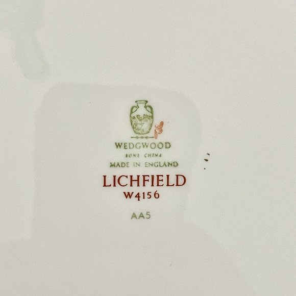 Vintage (1960s) Wedgwood “Lichfield” (W4156) Dinner Plate - Picture 5 of 5